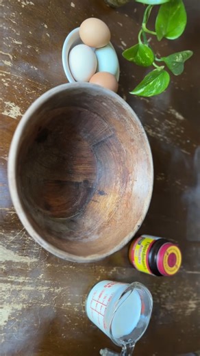 APRENDER EL MUNDO DEL PAN on Instagram: "Muchos sueñan con vender pan para sacar un ingreso extra, pero nunca dan el primer paso 🤷‍♂️💰 Aprende recetas rendidoras, costos básicos y cómo empezar a ofrecer en tu zona. 🧠✨ Comenta "QUIERO" y te lo mando directo para que empieces hoy 📲🔥 #PanParaVender #NegocioCasero #CursoRentable #LatamEmprende #BandejasDePan #ClientesDelBarrio #IngresosExtra #PanaderiaLocal #MetasFinancieras #HornearConProposito"