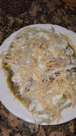🌮 Enchiladas Verdes Caseras ¡Fáciles, Rápidas y Deliciosas! 💚