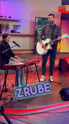 Spoko Smola a Hrusky + Karmen ZRUBY unplugged LIVE @ RTVS 🎙💛👉 Celý song už na našom YouTube 🎬
