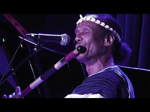 Fula flute - Bailo Bah and Sylvain Leroux