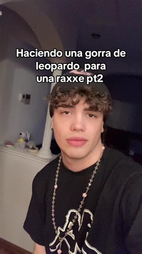 Gorra de Leopardo: Diseño Tribal y Hecho a Mano