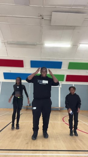 Jamaican Dance Moves: Learn Shot Shot Style