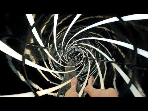 Futuristic FLASH Water Slide at Aquascope - Futuroscope