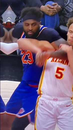 Dyson Daniels vs Mitchell Robinson Fight both ejected during Game 6 of the Hawks-Knicks series