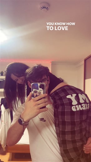 Teenage Love Photo Trend Tutorial for Instagram Stories