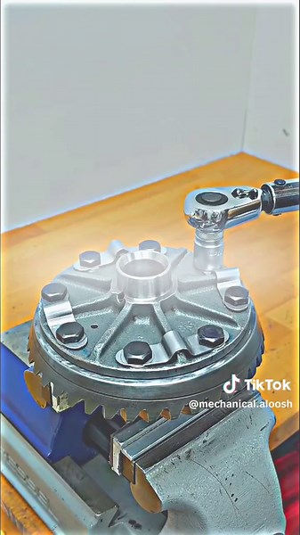 #mechanic #mechanico #mechaniclife #mechanical #garage