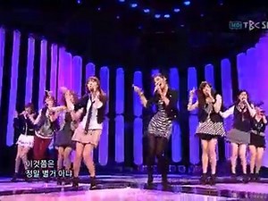 [HD] Girls_ Generation - Way To Go_ (힘내_) [Live] 090315