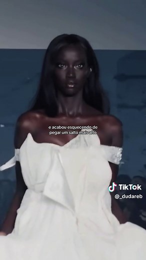 Anok Yai Runaway Bride: A Runway Moment