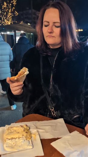 Anni | Abnehmen mit Humor on Instagram: "Ich meine das so, wie ich es gesagt habe 😉 #christmas #cheatmeal #abnehmen #weihnachten #fun"