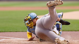 Brewers fall to baseball's worst team, Oakland, by a 5-2 score