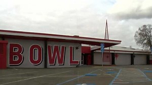 AMF Land Park Lanes bowling alley in Sacramento to close permanently after fire