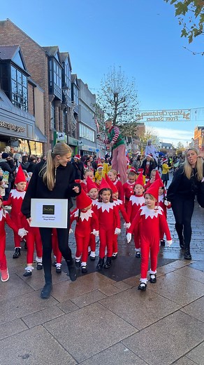 Staines-upon-Thames Christmas Parade 2025 🎄💫✨ | Visit Staines