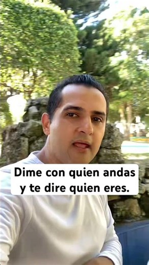Dime con quien andas y te dire quien eres.