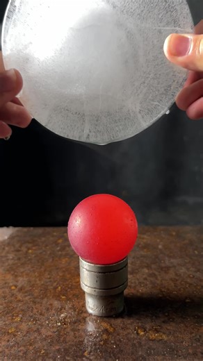 1000°C RHSCB vs Ice Cubes: A Unique Science Experiment