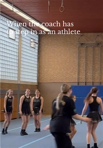 Understanding the Coach's Role in Cheerleading