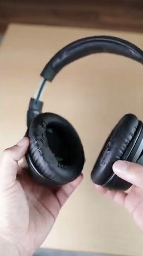 How to CHANGE HyperX Cloud Flight Earpads 🎧