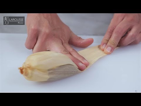 Formar y envolver tamales