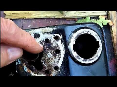Removing The Generator Gas Tank