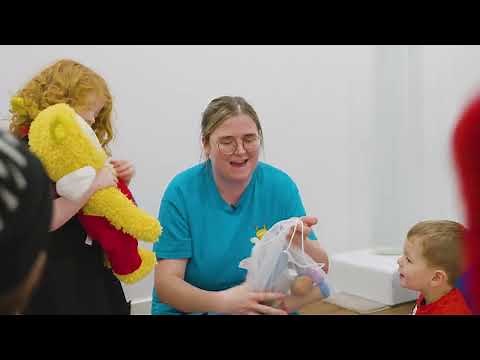 The Hello Song (sensory) | Bookbug Song and Rhyme Library