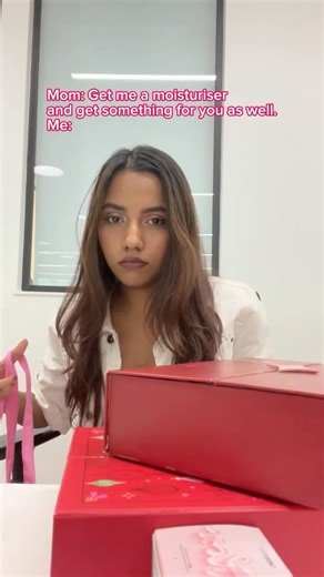 She's totally obsessed with Nykaa’s Advent Calendar 🥰🤭 | NykaaTv