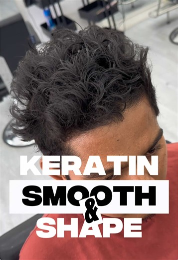 Kusut, keriting, nggak bisa ditata? Keratin Smooth & Shape jawabannya. Lurus natural, Nggak lepek, Tetep bervolume Cocok buat kamu yang pengen tampil elegan tapi tetap effortless. Klik link di bio buat booking atau langsung WA sekarang! . #HairTransformation #KeratinPekanbaru #barberpku #pekanbarubarbershop #riaubarber #BarcodesHairStudio