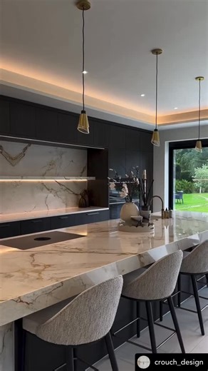 Masculine kitchen via @crouch_design | Deirdre’s Design