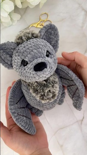 Crochet Baby Bat #tommyssheep #plushies #crochetpatterns #amigurumi #háčkování #halloweendecor #bats