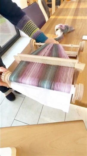 Take-up Roller Winding of Rigid Heddle Loom #rigidheddleloom #takeuproller #winding