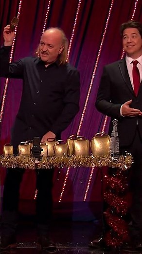 Bill Bailey performs a musical medley of classics, with a twist 🎹