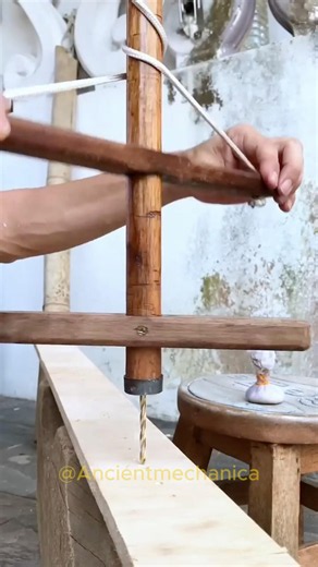 This clever ancient tool doesn't need batteries!