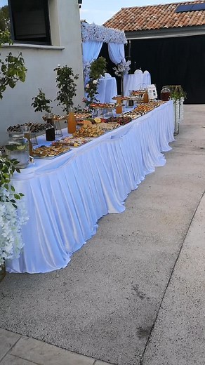 #buffet #buffett #apero #aperitif #nouveau #marbre #doré #blanc #traiteur #mariage💍 #evenement #halalfood #mmmm #variété