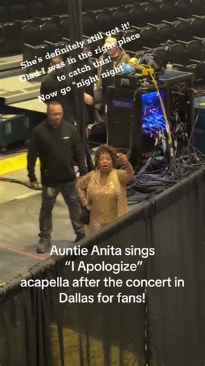 Auntie Anita sings “I Apologize” acapella for fans backstage in Dallas after the concert! SHE DEFINITELY STILL HAS IT! #AnitaBaker #IApologize #TimelessClassics #FYP #AlwaysAFan #Diva #GoodMusic #ClassicRnB #Dallas #GreatConcert #RealVocals