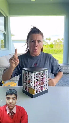 A disabled duckling helps his cat friend 🐤 0864 #DuckRescue #CuteAnimal #AnimalRescue #shortfeed