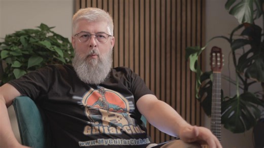 🎸 Hi everyone! We’ve just made a brand new promo video that tells you everything you need to know about Guitar Club — classes, band rehearsals, gigs, recording, and the great community that comes with it. It says it all really, so have a watch and see what we’re all about 👇 | My Guitar Club