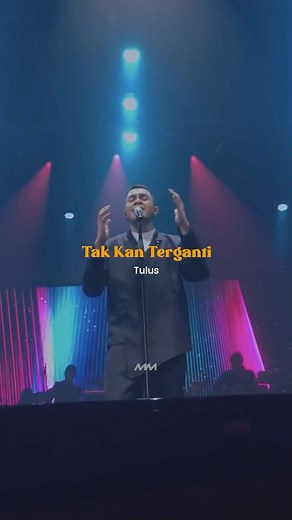 Musik Mellow on Instagram: "Kamu takkan terganti Tag Orangnya❤️ ________________ Follow : @musik_mellow ________________ Song : Takkan terganti @marcellsiahaans Cr : @tulusm 🎥: syk archives"