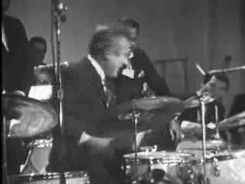 Gene Krupa & Buddy Rich Famous Drum Battle