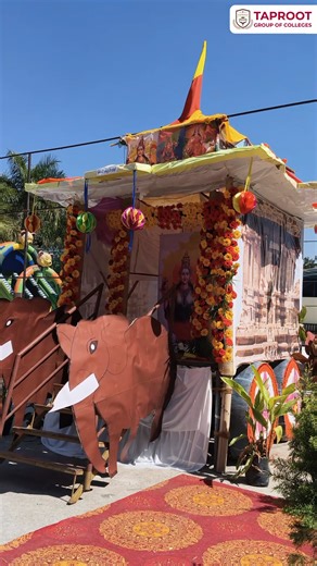 Taproot College on Instagram: "Brains, talent & carnival vibes 🎡🧠 From Science Exhibition to Talent Show, Business Expo to Quiz Competition at Taproot College Tap the Genius & Taproot Carnival 2025 #TapTheGenius #TaprootCarnival #NewOxfordPUCollege #TaprootGroup #StudentCarnival #AcademicExcellence #TalentMeetsKnowledge #ScienceExhibition #BusinessExpo #QuizCompetition #FutureLeaders #BangaloreEvents"