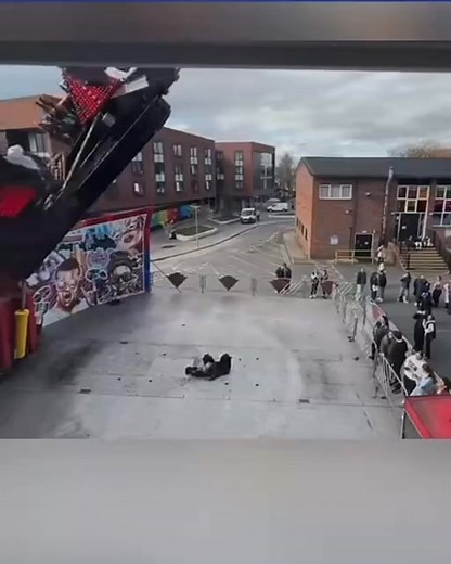 NEW footage emerges of fairground ride falling apart🔗 https://www.letmilitary.info/archives/1453 | Beautiful Autumn