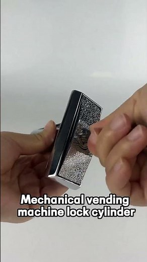 One electronic key manages 10,000 vending machine locks#factory #vendinglock #vendingmachine #lock