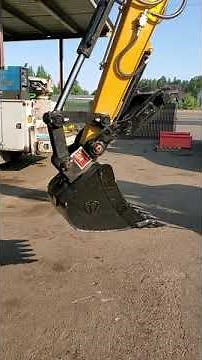 SANY SY60 Excavator with Paladin Wainroy Style Coupler