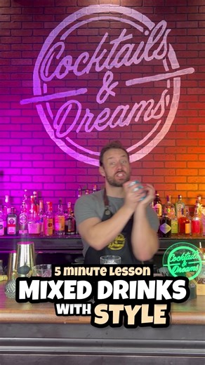 Easy one for beginners #bartender #flairbartender #cocktail