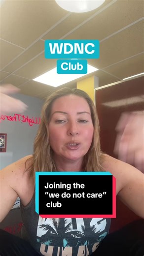 Unirse al club WE DO NOT CARE durante la menopausia