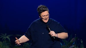 What is it about netballers that make them so... distinctive? 🎬 Hannah Gadsby: Something Special | Netflix