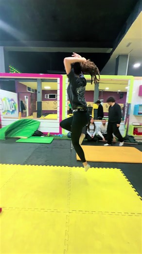 Bac sport loading …⏳🔥#creatorsearchinsights #enchainement #admis #gym #gymnastique