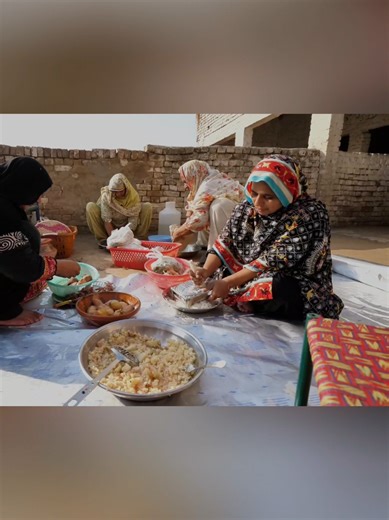 How to Make Delicious Pakistani Potato Paratha