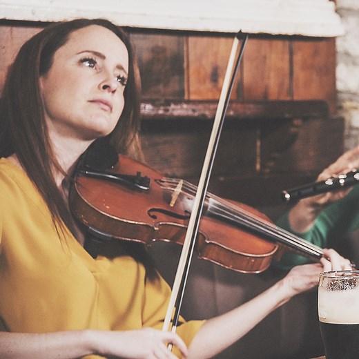 Fiddle Lessons Online | Learn to Play the Irish Fiddle - OAIM