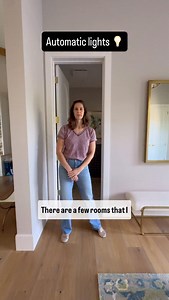 💡Automatic light sensors are a great way to modernize your home and make it more functional. 👌Finding the right rooms to put them in is the biggest challenge. My top favorites… 1️⃣ Powder bath! From kids to guests, having lights that go on and off automatically makes it more sanitary and user-friendly. 2️⃣ Pantry! My hands are always full when I’m walking in and out of the pantry. Having automatic lights makes it so much easier! 3️⃣ Closets! Love having my lights turn on when I’m in my walk-in