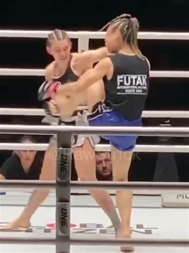 Knockout Women's Kickboxing Highlights