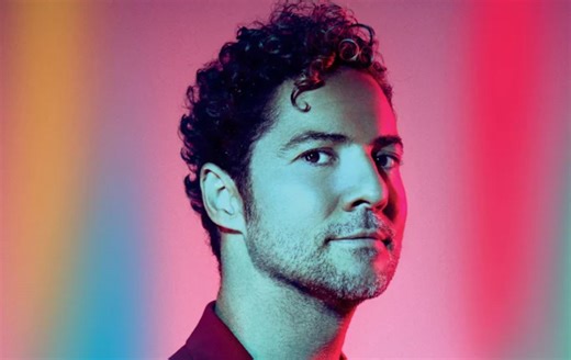 David Bisbal nos adelanta "Tengo roto el corazón" en un videoclip con el que no pararás de bailar - Cadena Dial