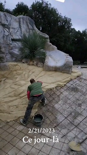 Souvenir de l an dernier réalisation d une incroyable piscine lagon avec grande cascade toboggan Je rêve d en refaire une autre je fais un prix au premier ou première qui souhaite la même Et toi tu rêverai une lagon aussi grande ? #chantier #exception #piscine #lagon #travaux #construction #pourtoi #fyp | Jore jardins piscine lagon